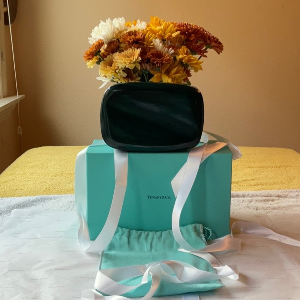 🌹TIFFANY & CO. DARK GREEN LEATHER JEWELRY BOX 🌹